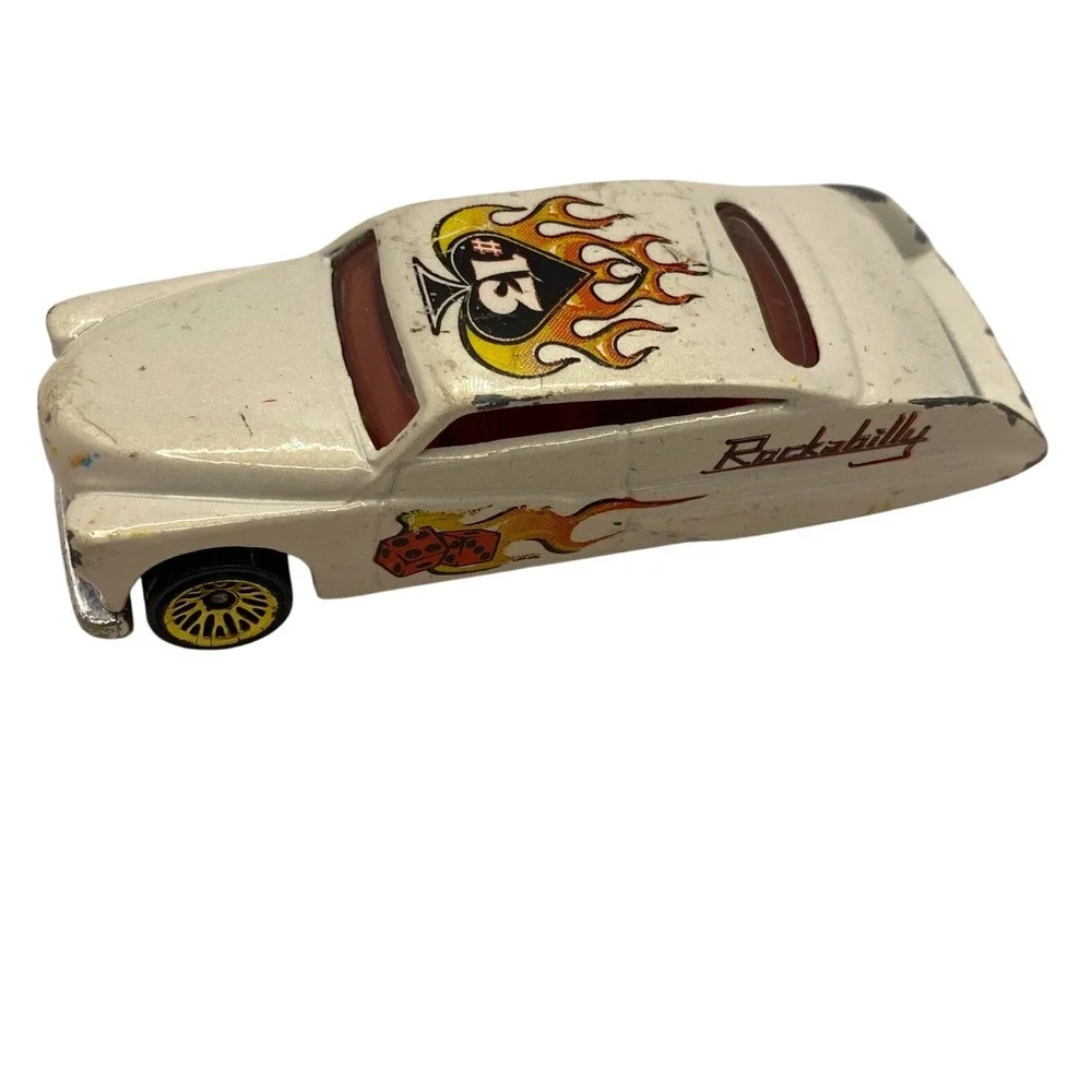 Vintage Hot Wheels Tail Dragger White Rockabilly Flaming‎ Spade Dice Mattel 1998